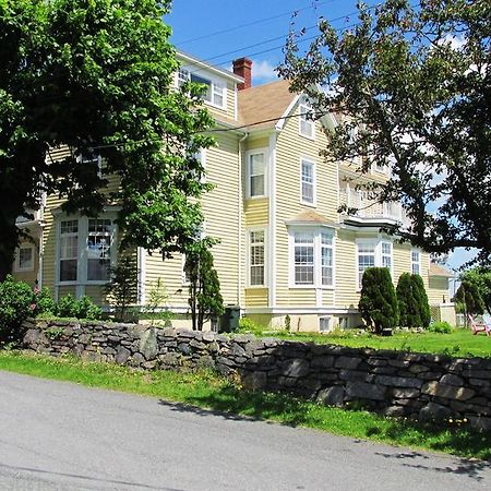 Louisbourg Harbour Inn Exterior foto